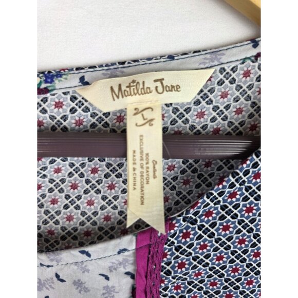 Matilda Jane Womens Shirt Size Large Blue A Quick Getaway Half Sleeve Top Blouse - Picture 7 of 11